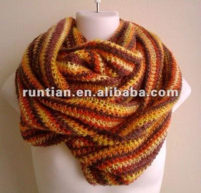 China New Medium Fashionable Ladies Crochet Endless Round Neck Scarf for sale