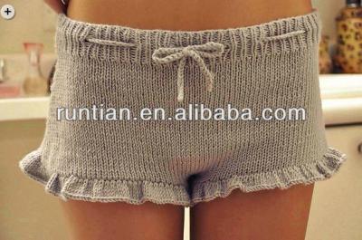 China Anti-Wrinkle Gorgeous Little Gossip Handmade Knitting Ruffle Shorts With Drawstring for sale