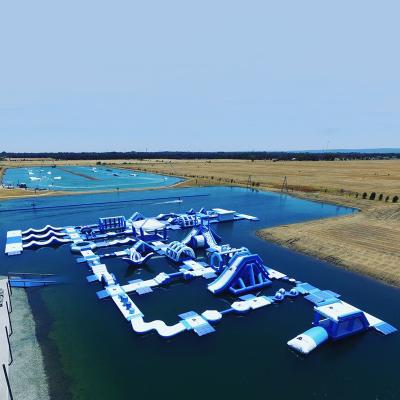 China Perth Lake Commercial Inflatable Water Park / Customized Huge Floating Water Playground for sale