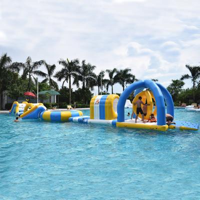 Chine Parc aquatique de flottement gonflable/jeux gonflables de sport aquatique pour la piscine à vendre