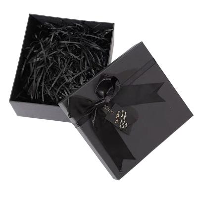 China Black New Design Recyclable Customized Durable Fancy Luxury Gift Box With Lid for sale