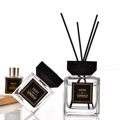 China Cosmetic 50ml 100ml 200ml Customized Square Modern Reed Diffuser Bottle Reed Diffuser Package Home Fragrance Label Oil for sale