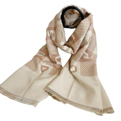 China 2021 European American high quality shawls and scarves women ladies winter thick warm cashmere jacquard scarf for sale