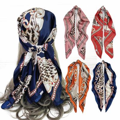 China Korean literary retro ladies square scarf fashion spring summer young girl's silk hijabs scarf for sale