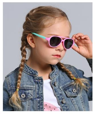 China Fashion Sunglasses S843 Driver Polarized Kids Sunglasses Flexible Silicone Safety Children Sun Lenses Boys Girls Shades Eyewear UV400 for sale