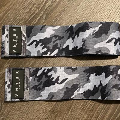 China Durable Camouflage Leopard Fabric Customized Non Slip Hip Resistance Logo Booty Band / Wearable for sale