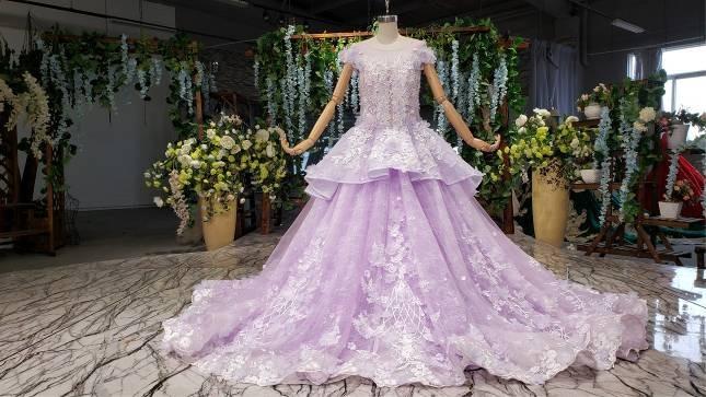 Verified China supplier - Suzhou Love Season Wedding Dress Imp Exp Co., Ltd.