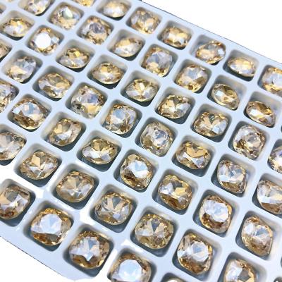 China Easy Apply 8mm K9 Crystal Glass Square Point Back Nail Art Dazzling Color Drill For Garment and Phone Decorative for sale