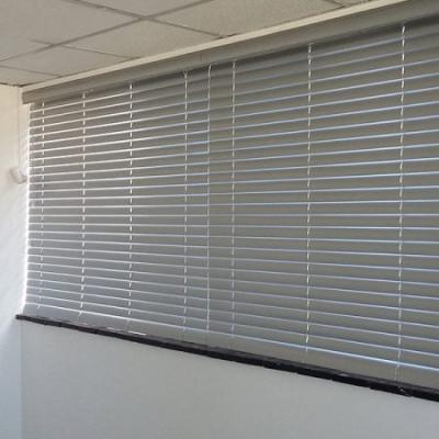 China Blackout Cheap White Privacy Manual Aluminum Venetian Shades UV-Protectors On Hot Sale for sale