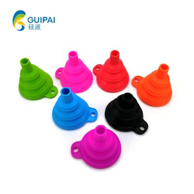 China Household Portable Collapsible Collapsible Collapsible Funnels Oil Silicone Kitchen Liquid Dispensing Tools for sale