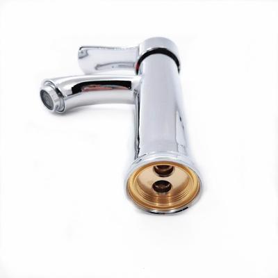 China Metered Faucet Suppliers Chinese Factory Direct Sales Hot And Cold Water Alloy Tip Rotating Faucet for sale