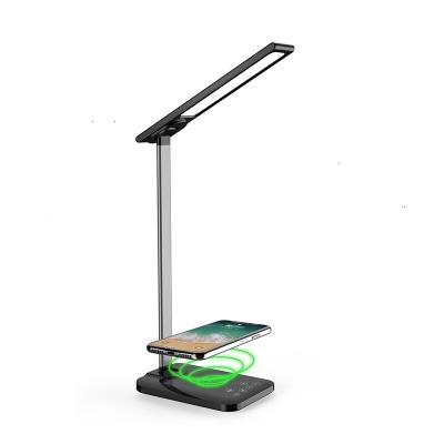 China 2022 Modern Led Bedside Reading Lamp USB Dimmable Study Light Desk Lamp 10w Wireless Radio Charging Led Table Lamps for sale