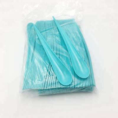 China Disposable Leaf Stocked Form 20.5cm Long Blue Ice Cream Spoon Plastic for sale