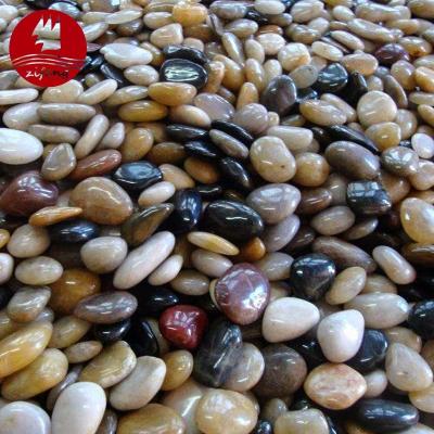 China Garden Natural Outdoor Rocks Pebbles Mixed Color Stone Polished Gravel For Landscaping Silt Fillers for sale