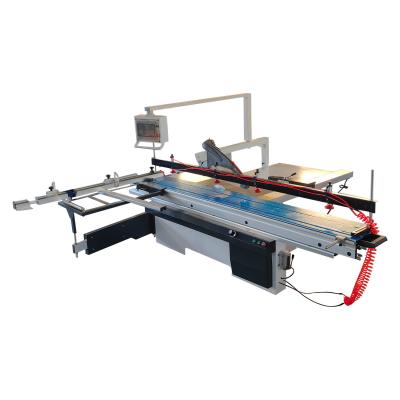 China Manufacturing Plant Wood Cutting CNC Sliding Panel Saw CNC-6132 with Horizontal Style for sale