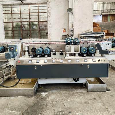 China Spanning 380V/50Hz/3P Glass Double Edger Machine voor slijpen en polijsten bij 1-8m/min Te koop