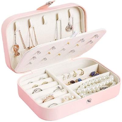 China Portable Necklaces Rings Storage Necklaces Lady's PU Leather Luxury Jewelry Display Case Jewelry Organizer Box Storage Box for sale