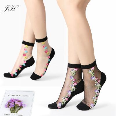 China 2019 New Women's Thin Cotton Bottom Sock Slippery Sheer QUICK DRY Crystal Silk Casual Sock Floral Jacquard Ankle Socks for sale