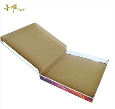 China Custom Wholesale Eco-friendly Recycled Materials Lodge Paper Box Kraft Paper White Corrugated Pizza Packing Box for sale