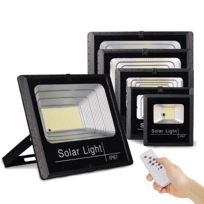 China Wide Illumination Area IP65 Battery Solar Floodlight 10w 25watt 40w 60w 100w 200w 300w Led Flood Light for sale