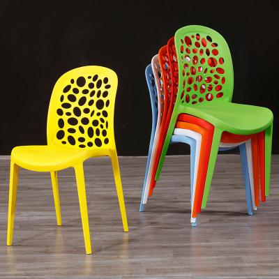 China - Red Modern Stacking Chair Outdoor Plastic Dining Chair Colorful Dining Chair for sale