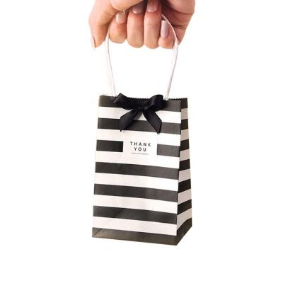 China Small Recyclable Kraft Paper Gift Bags With Cheaper Price for sale