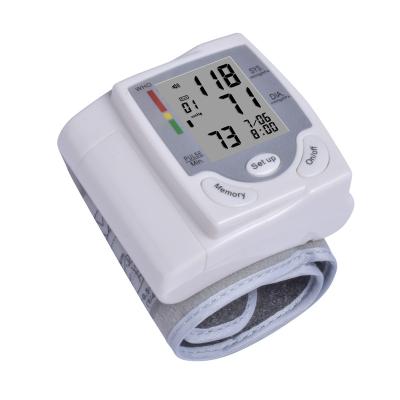 China Metal High Discount Amazon Hot Selling CE ISO Approved Customization Digital Wrist Watch Blood Pressure Monitor for sale