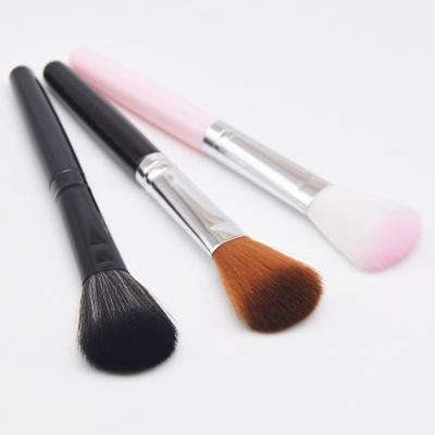 China Angular Blush Custom Logo Simple Makeup Brush Factory Black Pink Blush Brush Private Label Highlight Makeup Brush for sale