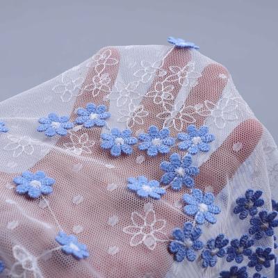 China Mesh Base 3D Flower Embroidery Small Breathable White Tulle Fabric for sale