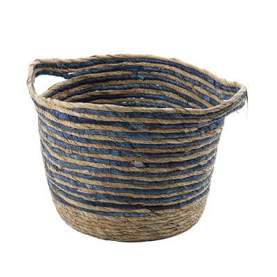 China High Quality Sustainable Woven Household Cattail + Corn Husk Storage Basket For Clothes Storage Dirty Laundry Basket for sale