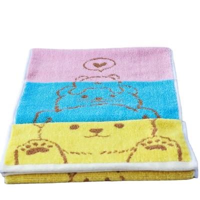 China Factory direct sales hypoallergenic 100% cotton cartoon pattern hand towel and bath towel set for family for sale