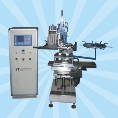 China Computer numerical controlled 3-axis high-speed tufting machine for sale