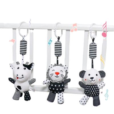 China Eco-Friendly Rattle Toys For Baby Cow Lion Stroller Cute Toy Rattles Mobile Baby Crib Stroller 0-12 Months Infant Crib Hanging Toy for sale