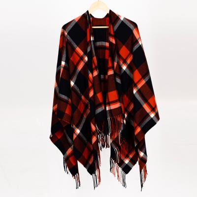 China Popular Fashionable Tassel Scarves Patch Color Screened Winter Woolen Super Comfortable Warm Scarf For Insuring Women for sale