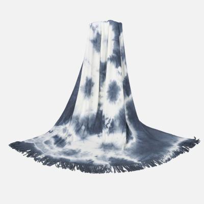 China 2021 Anti-bacteria New Design Fashion Comfortable Soft Blue Tie Dyed Knitting Blanket for sale