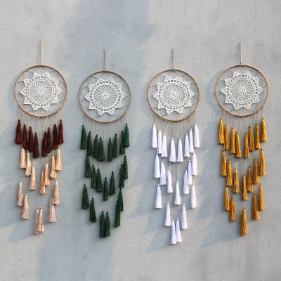 China 2022Wholesale Rustic Dream Catcher Feather Traditional Wind Chimes Decoration-Handmade Hanging Dreamcatcher for sale