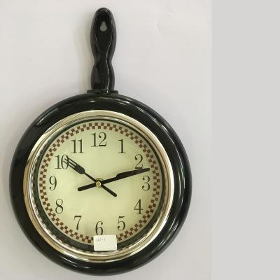 China Kitchen Antique Style Wall Clock Brand Promotional Plastic Wall Clock for sale