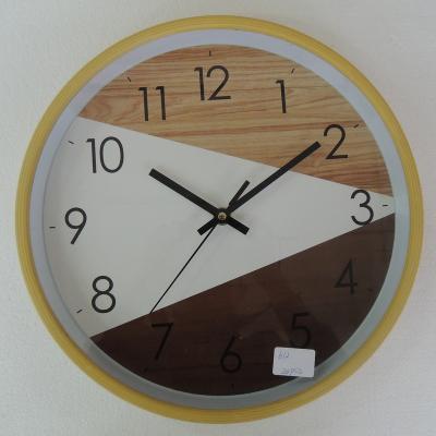 China Antique style wall clock hot saling item in amazon bamboo clock promotional plastic wall clock for sale