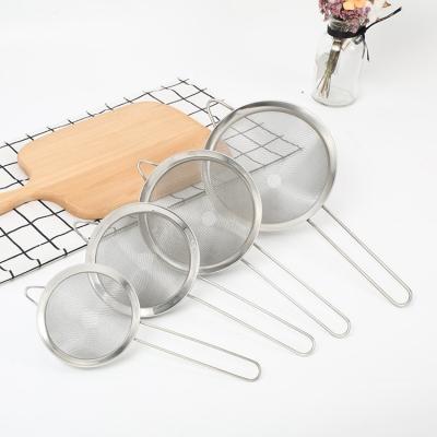 China Sustainable Home Portable Multi Size Stainless Steel Wire Mesh Oil Basket Type Strainer for sale