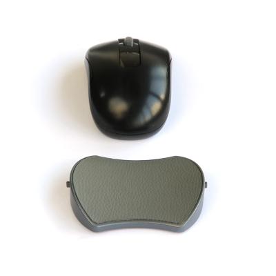 China New Durable Custom Design Good Quality Classic Comfortable Anti-Slip Soft Wrist Mouse With Wheels for sale