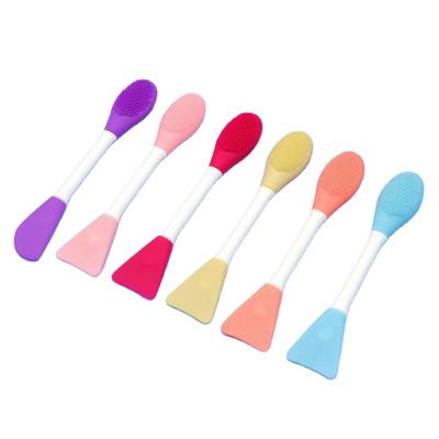 China Special Design Mini Silicon Cosmetic Facemask Brush Widely Used Portable Fan Brush for sale