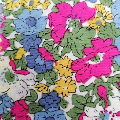 China Custom Printed Dress Textiles Shrink-Resistant 100 Cotton Floral Printed Fabric Digital Printed Fabrics for sale