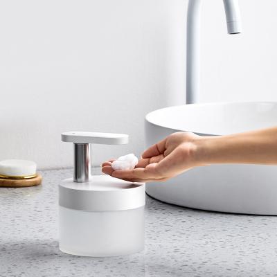 China 450ml Modern Hand Sanitizer Foam Dispenser Household Hand Sanitizer Automatic Hotel Soap Dispenser for sale