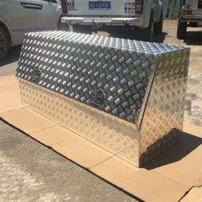 China Rest on the tray or your workshop and garage UTE Toolbox aluminum truck tool boxes for sale