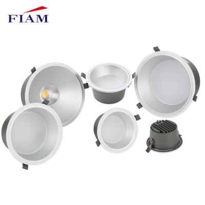 China Modern Factory Hotel Lighting 12 15 20 25 30 Watt White Anti - Glare Recessed Down Light for sale