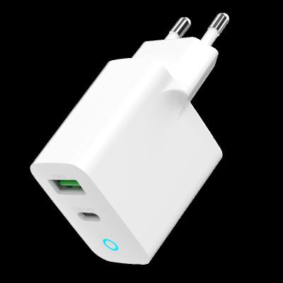 China Fast Speed ​​Charging EU Dual Usb Ports Qc3.0 Quick Fast Charger 5v Wall Charger 20w Charging Apple Iphone 13 for sale