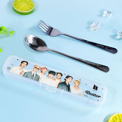 China Viable 304 Stainless Steel Cutlery Spoon Fork Travel Student Campus Two Piece Cutlery Set Bulletproof New Teen Album Gift for sale