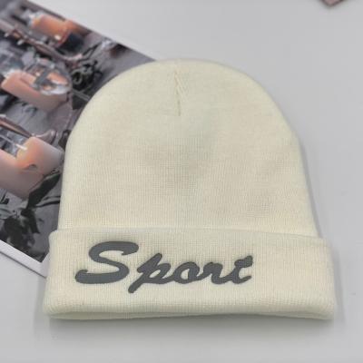 China COMMON Ready To Ship 100% Reflective Acrylic Winter Beanie Hat For Lady for sale