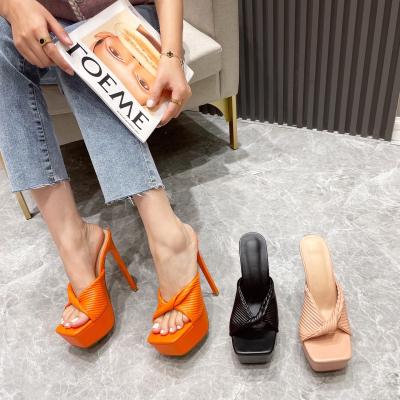 China 2022 New 14cm Wrinkled Water Trend Fashion Soft Square Main Platform Women's High Heel Sandals for sale