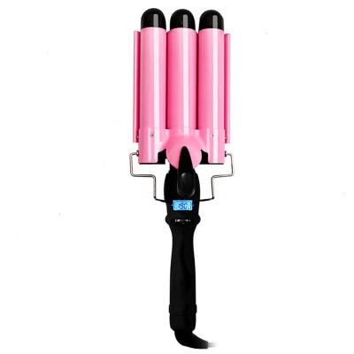 China 2020 New Arrival Ceramic Hair Curler 3 Roller Barrel Battery Powered Electric Wave Iron For Home Use for sale